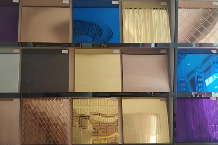 如何辨別彩色不銹鋼板的質(zhì)量好壞?